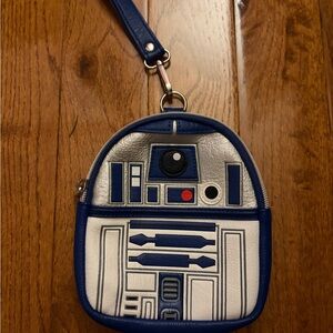 R2D2 Loungefly Wristlet